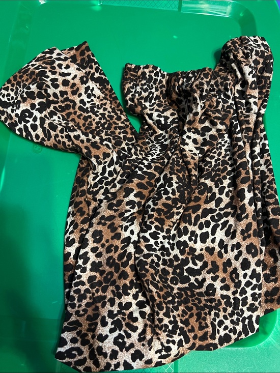 No Boundaries Pants - Women ‘s  Leopard Print leggings - Brown